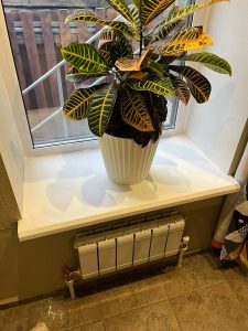 цены на металлические подоконники